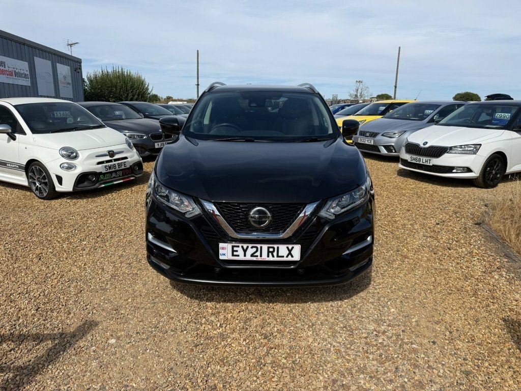 Nissan Qashqai 1.3L N-connecta EY21RLX Black #2