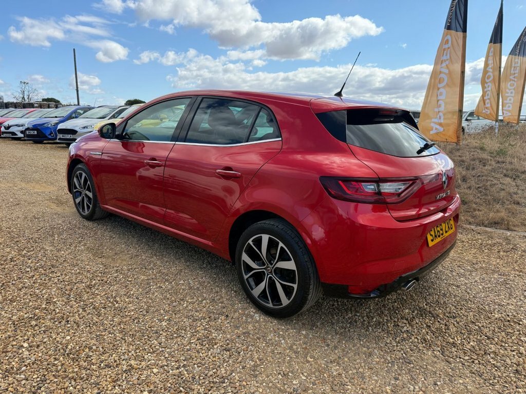 Renault Megane 1.3L Iconic Red #6
