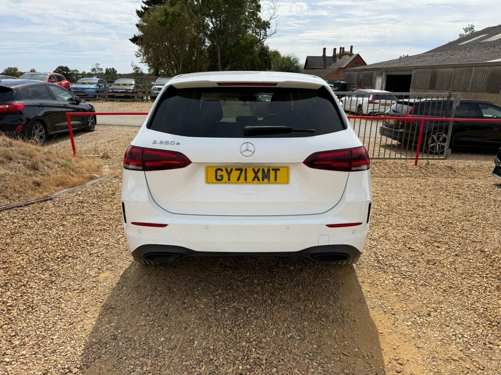 Mercedes-Benz B Class Amg Line Executive 260Ps Phev Hybrid 8 Spe Black #5