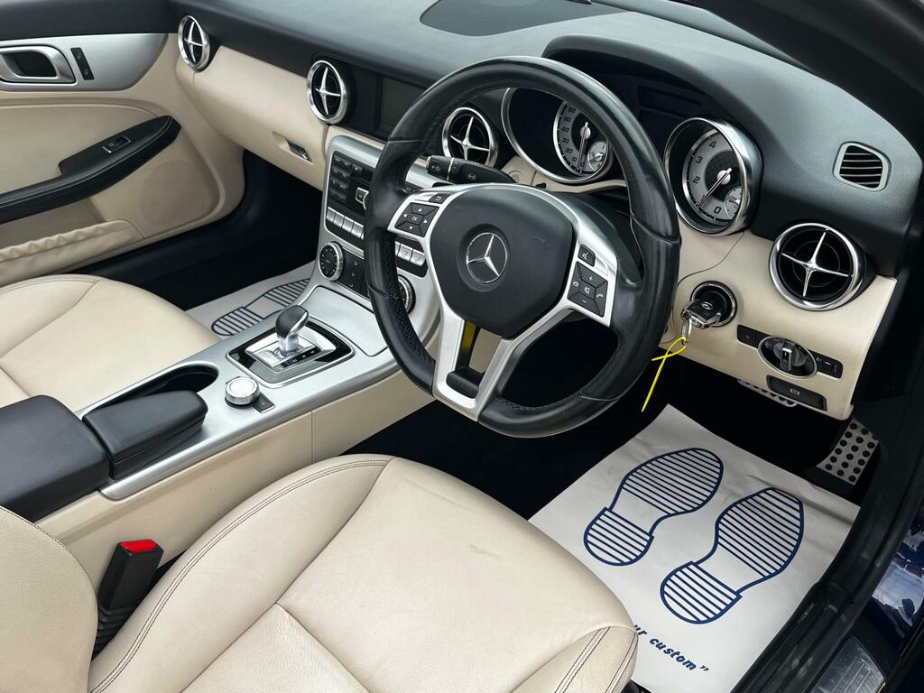 Mercedes-Benz SLK Convertible 2.0 Black #15