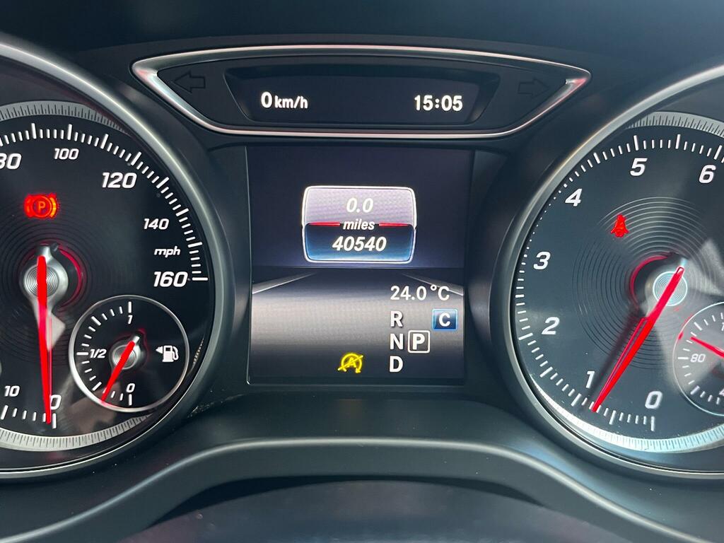 Mercedes-Benz GLA Class 1.6 Gla200 Amg Line Edition Plus 7G-dct Euro 6 Grey #30