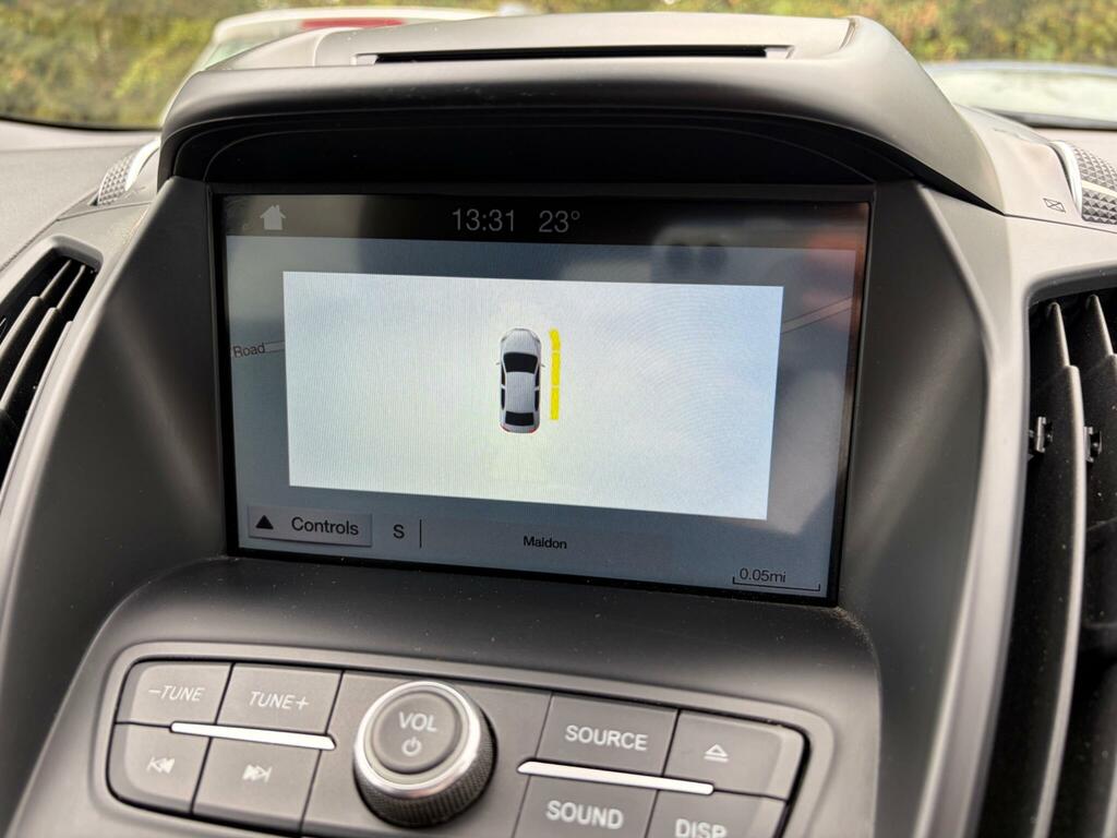 Ford Kuga 2.0 Tdci St-line X Powershift Awd Euro 6 Ss YY67VLV White #6