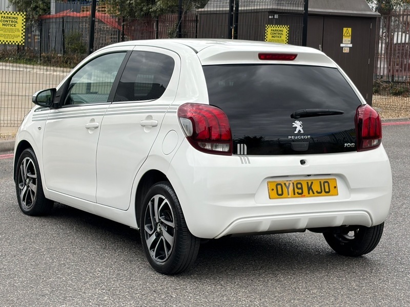 Peugeot 108 1.0 Collection Hatchback White #2