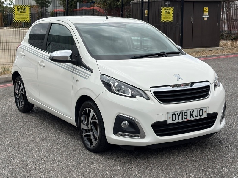 Peugeot 108 1.0 Collection Hatchback White #3