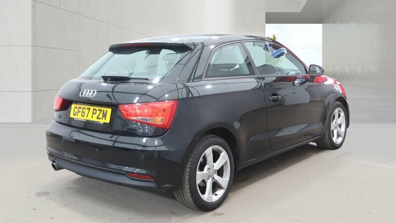 Audi A1 1.0-A1-sport-tfsi-3dr Black #6