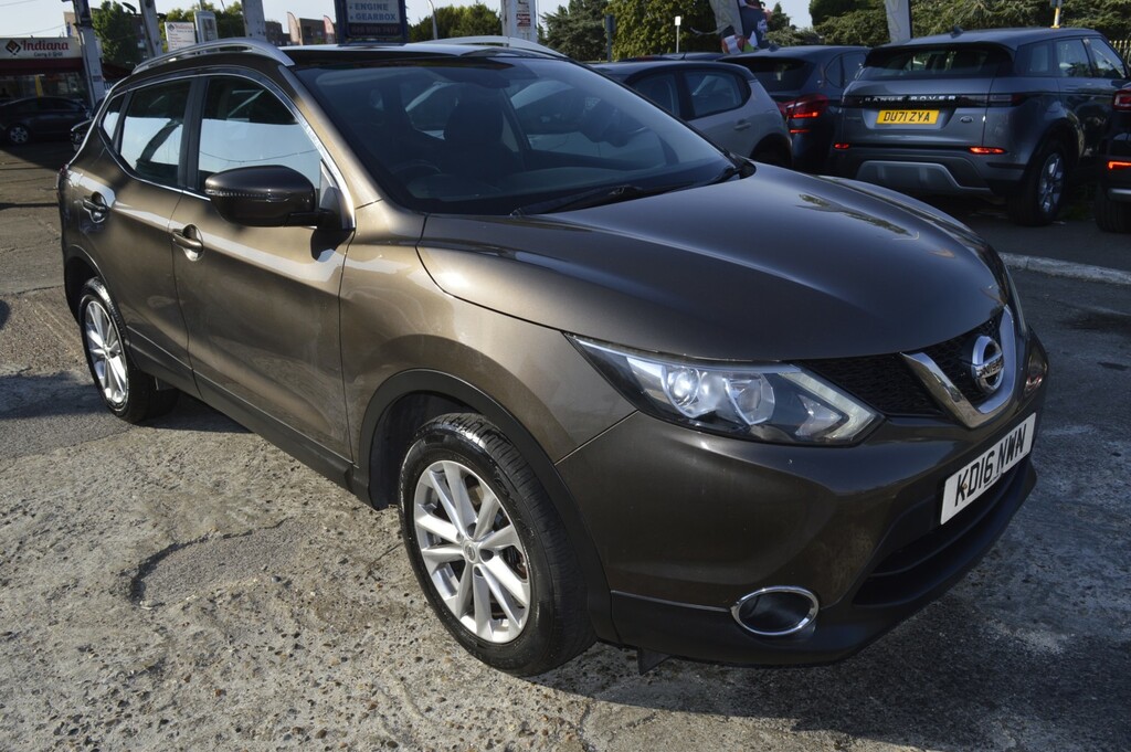 Nissan Qashqai Suv 1.2 Dig-t Acenta 2016 Brown