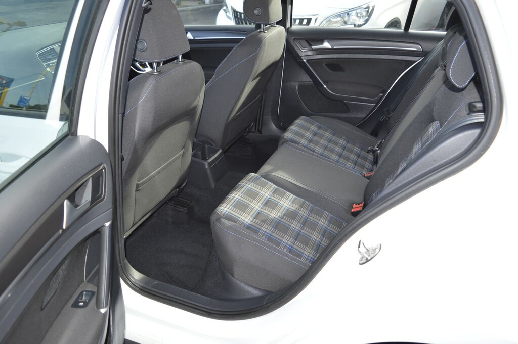 Volkswagen e-Golf Hrefused-volkswagen-golf-cardiff-glamorgan-5512 Blue #10