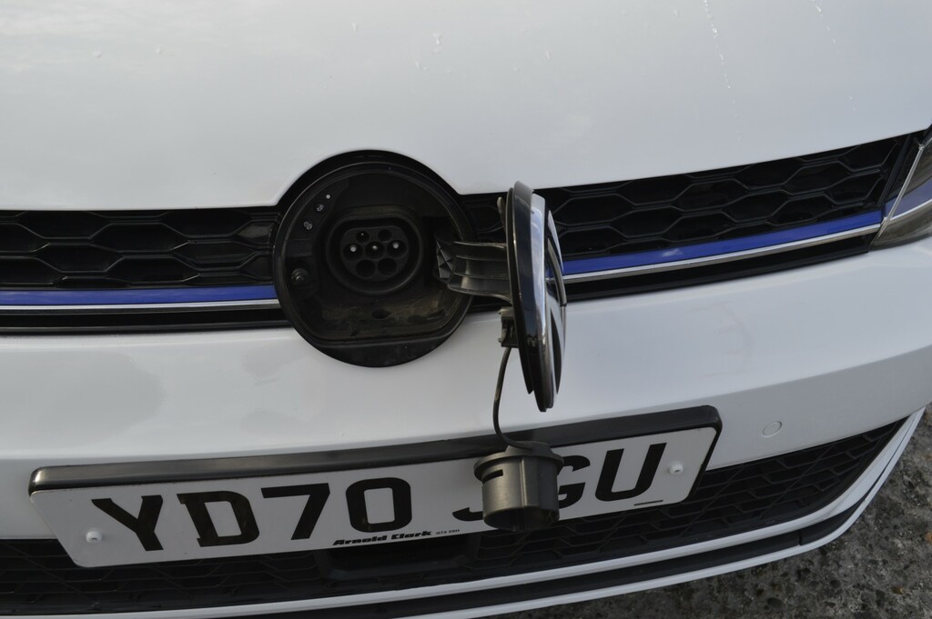 Volkswagen e-Golf Hrefused-volkswagen-golf-cardiff-glamorgan-5512 Blue #26