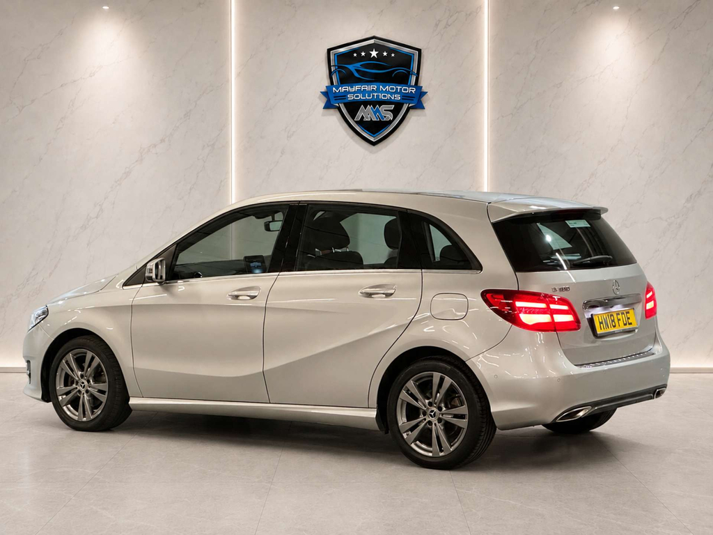Mercedes-Benz B Class Exclusive Edition Silver #2