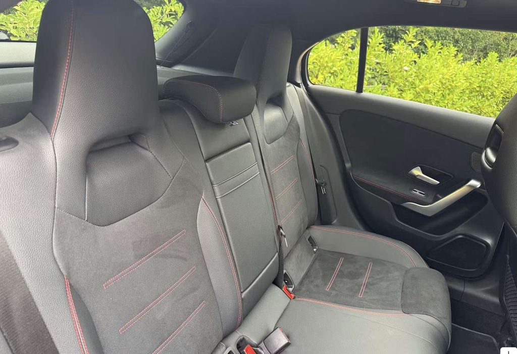 Mercedes-Benz A Class A 180 Amg Line Premium M Blue #7
