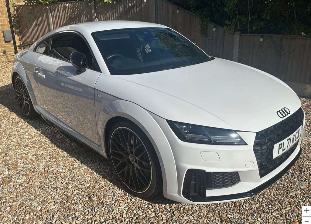 Audi TT Black Edition 45 Tfsi White