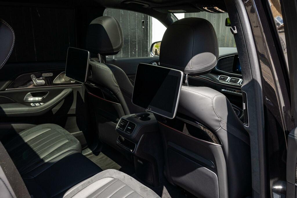 Mercedes-Benz GLS Class Gls 63 4Matic Night Edition Executive Tct Black #17