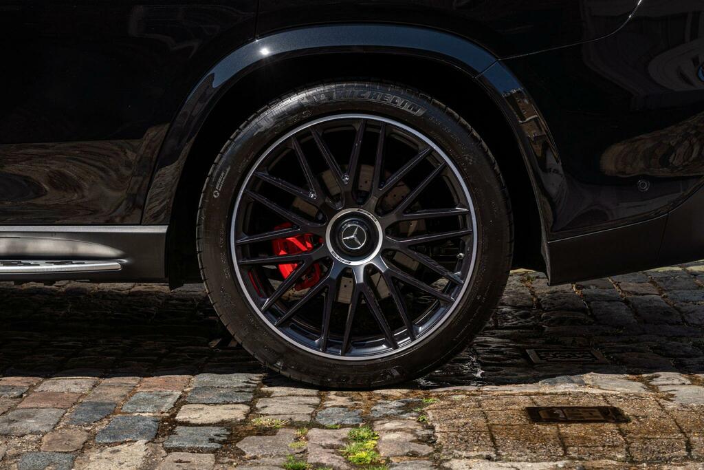 Mercedes-Benz GLS Class Gls 63 4Matic Night Edition Executive Tct Black #28