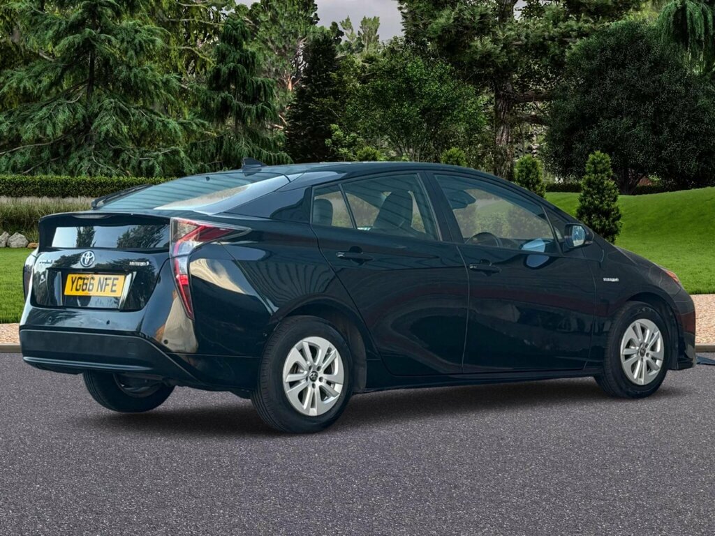 Toyota Prius 1.8 Vvt-h Excel Cvt Euro 6 Ss 15In Alloy Black #6