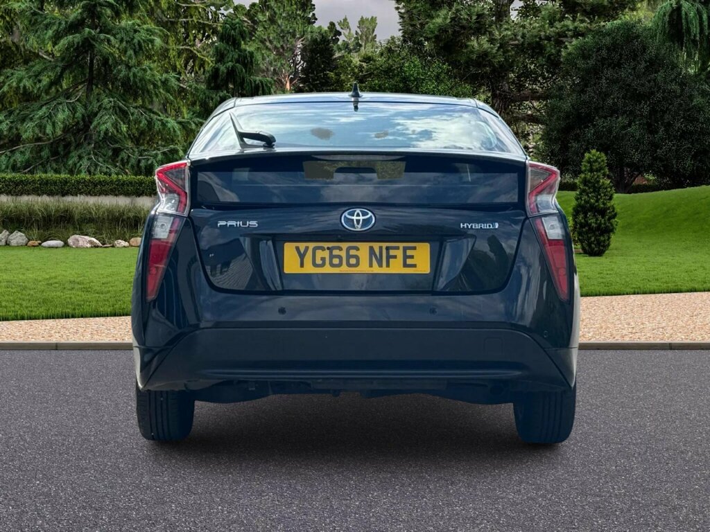 Toyota Prius 1.8 Vvt-h Excel Cvt Euro 6 Ss 15In Alloy Black #5