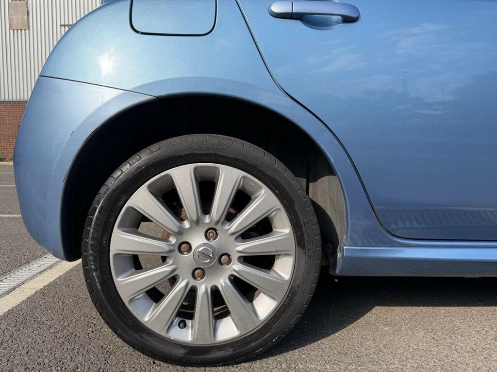 Nissan Micra Essenza Cc 2-Door Silver #23