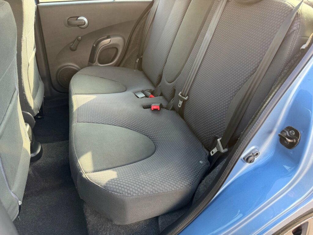 Nissan Micra Essenza Cc 2-Door Silver #14