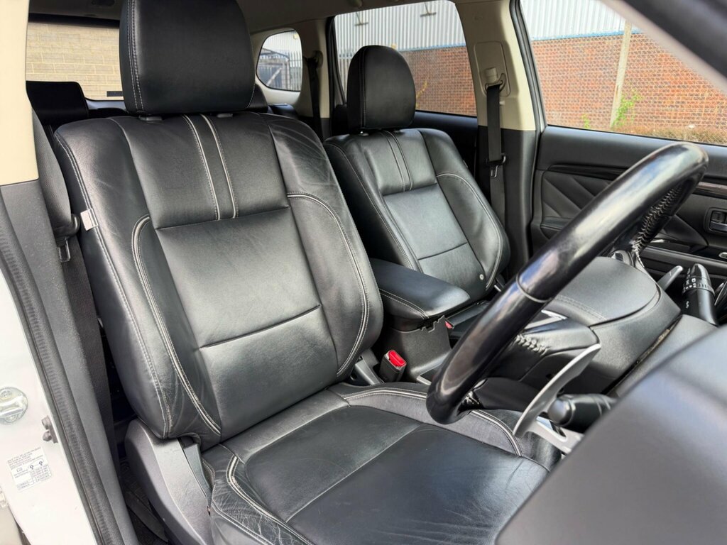 Mitsubishi Outlander 2.0H 12Kwh 4H Plug-in Cvt 4Wd Grey #12