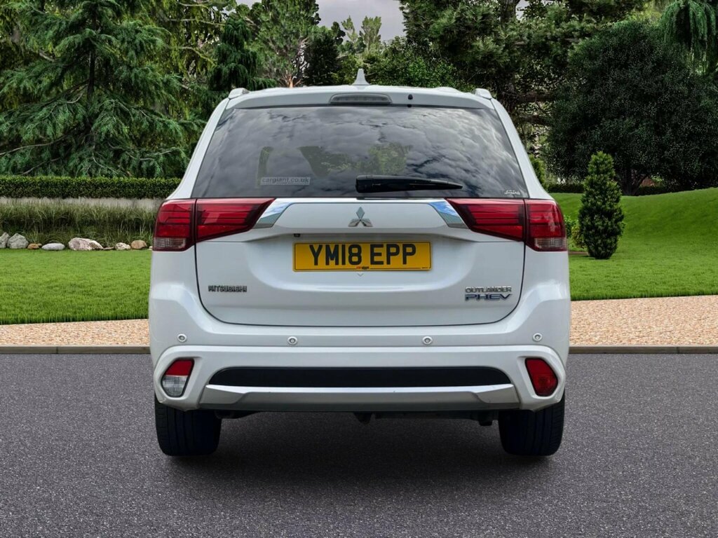 Mitsubishi Outlander 2.0H 12Kwh 4Hs Cvt 4Wd Euro 6 Ss White #6