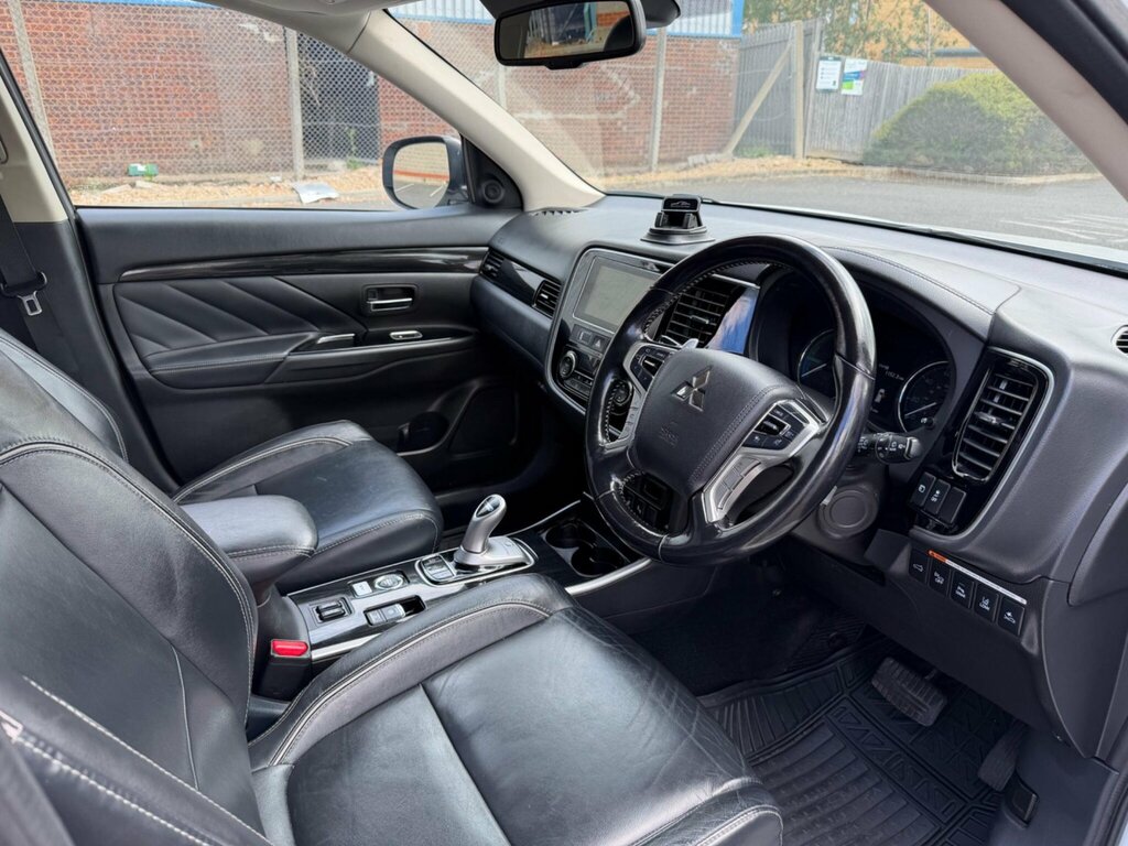 Mitsubishi Outlander 2.0H 12Kwh 4H Plug-in Cvt 4Wd Grey #9