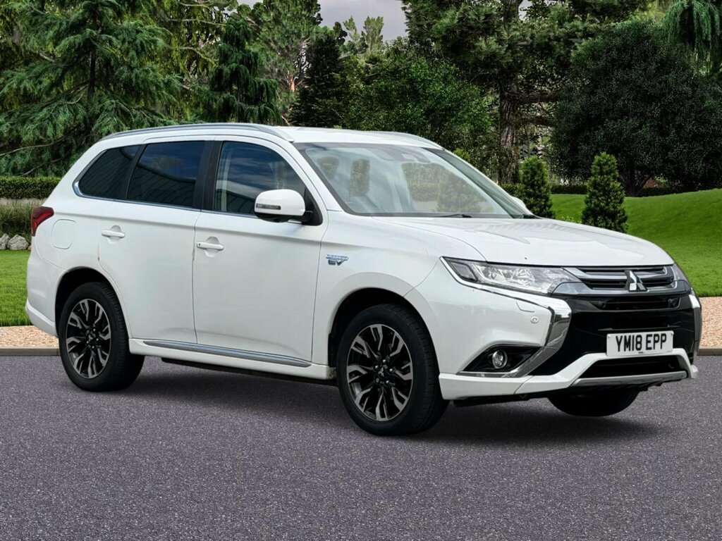 Mitsubishi Outlander 2.0H 12Kwh 4Hs Cvt 4Wd Euro 6 Ss White