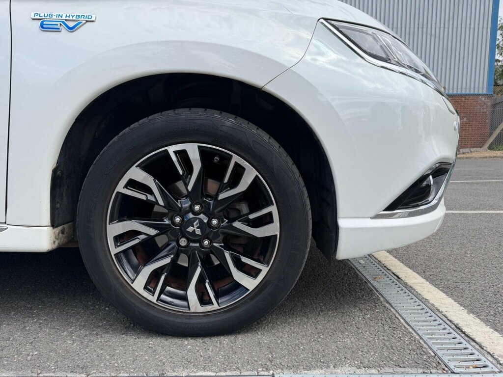 Mitsubishi Outlander 2.0H 12Kwh 4H Plug-in Cvt 4Wd Grey #34