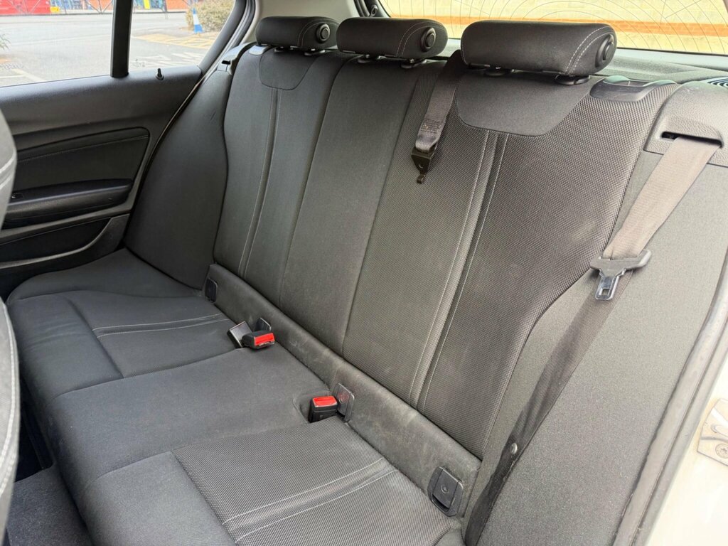 BMW 1 Series 118I Sport Silver #16