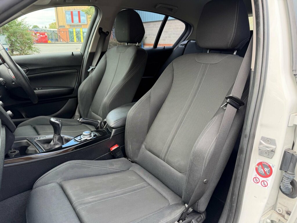 BMW 1 Series 118I Sport Silver #11