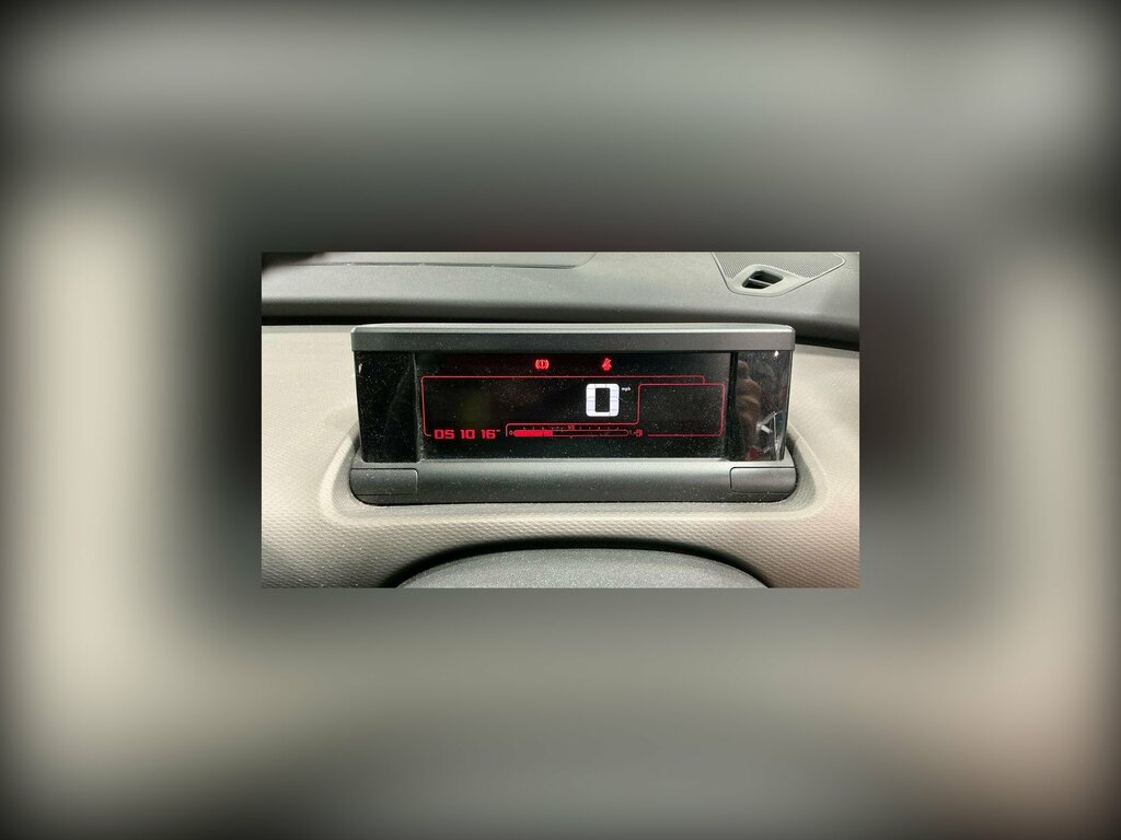 Citroen C4 Cactus 1.2 Puretech Rip Curl Euro 6 Ss Red #5