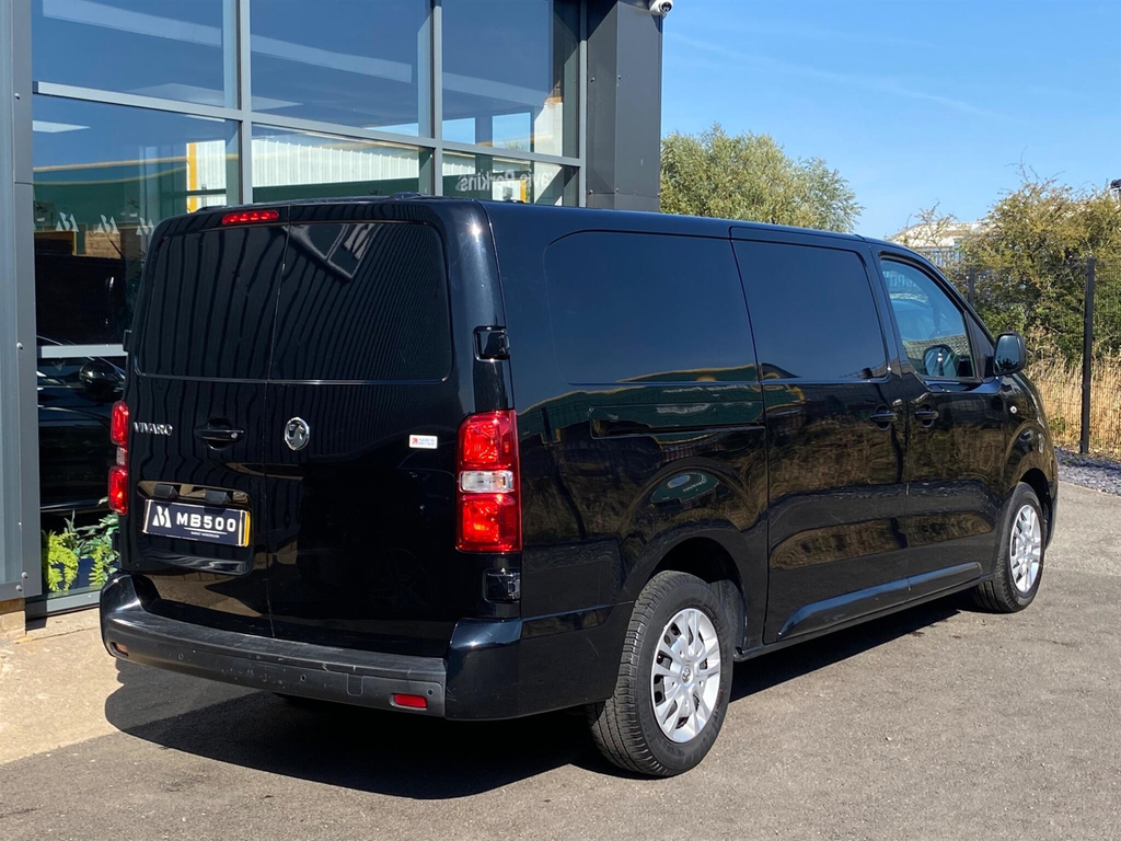 Vauxhall Vivaro 2.0 Turbo D 3100 Sportive L2 H1 Euro 6 Ss 6Dr #3