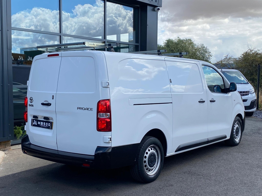 Toyota PROACE 2.0D Icon Long Panel Van Lwb Euro 6 Ss 6Dr HY70KYE  #2