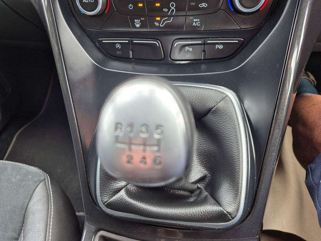 Ford Kuga 2.0 Tdci Ecoblue St-line Suv Eur White #13
