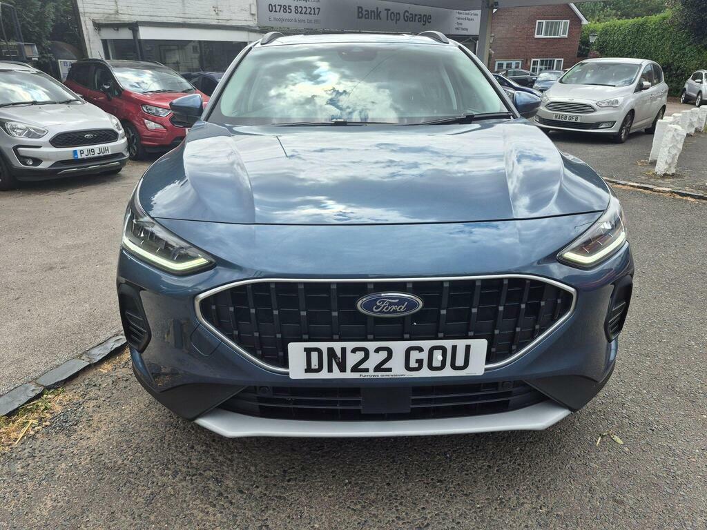 Ford Focus 1.0 Ecoboost Hybrid Mhev 125 St-line X Edition Black #2