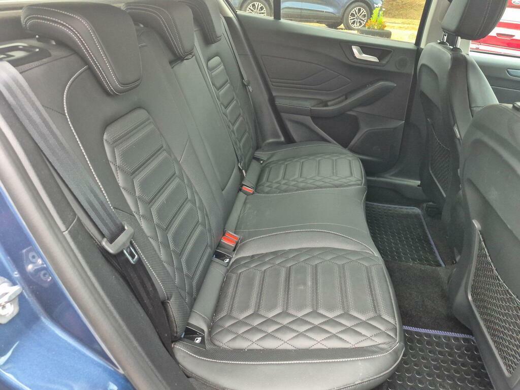 Ford Focus 1.0 Ecoboost Hybrid Mhev 125 St-line X Edition Black #17