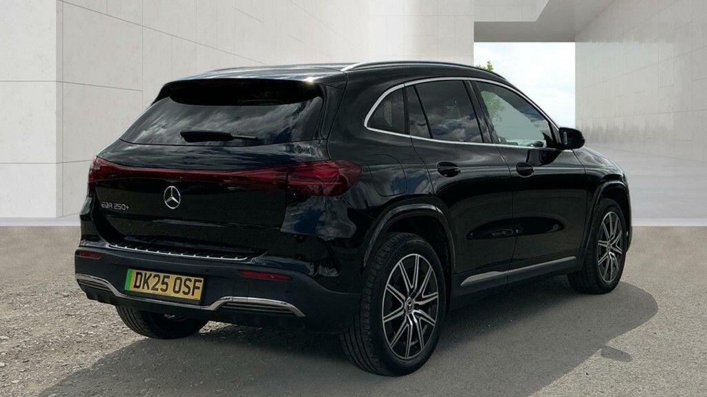 Mercedes-Benz EQA 250 140Kw Amg Line Premium 70.5Kwh 2025 Grey #4