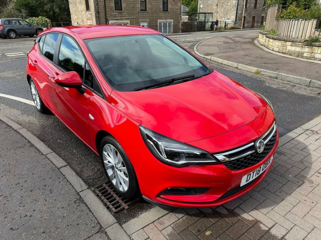 Vauxhall Astra 1.4L Tech Line Nav Red #4