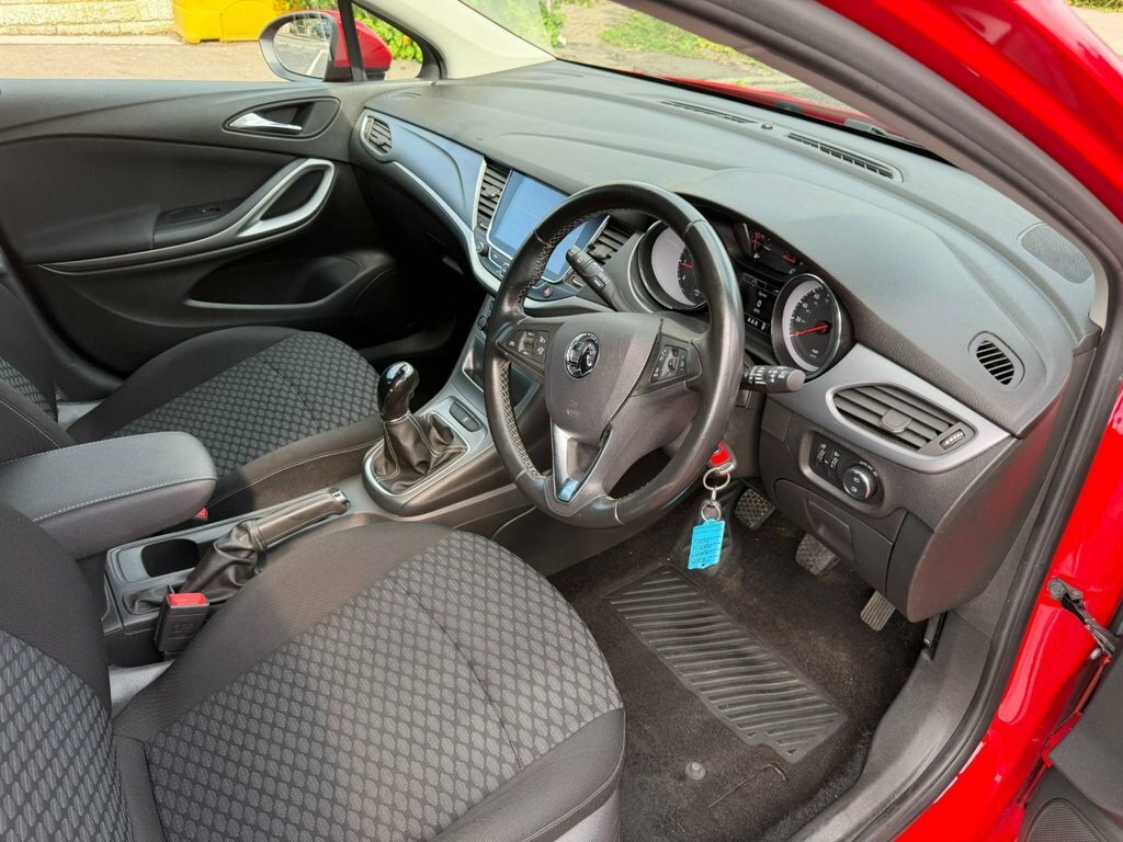 Vauxhall Astra 1.6 Cdti Ecotec Blueinjection Design Sports Tourer #8