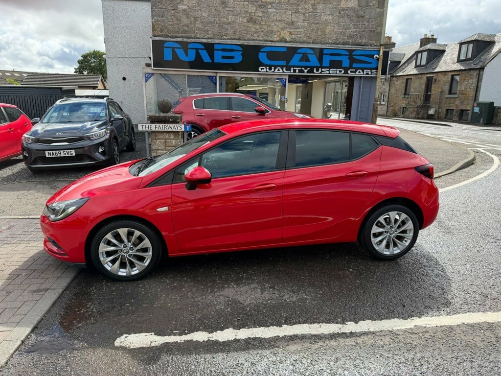 Vauxhall Astra 1.4L Tech Line Nav Red