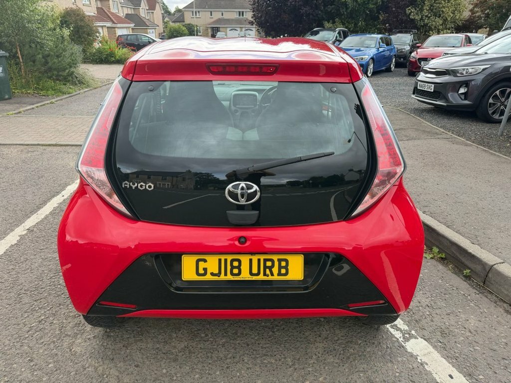 Toyota Aygo 1.0 Vvt-i X-press Hatchback White #7