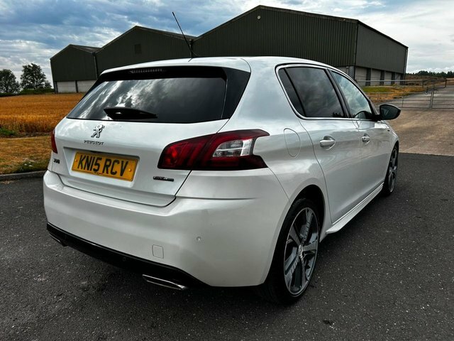 Peugeot 308 1.2 Puretech 130 Allure White #13