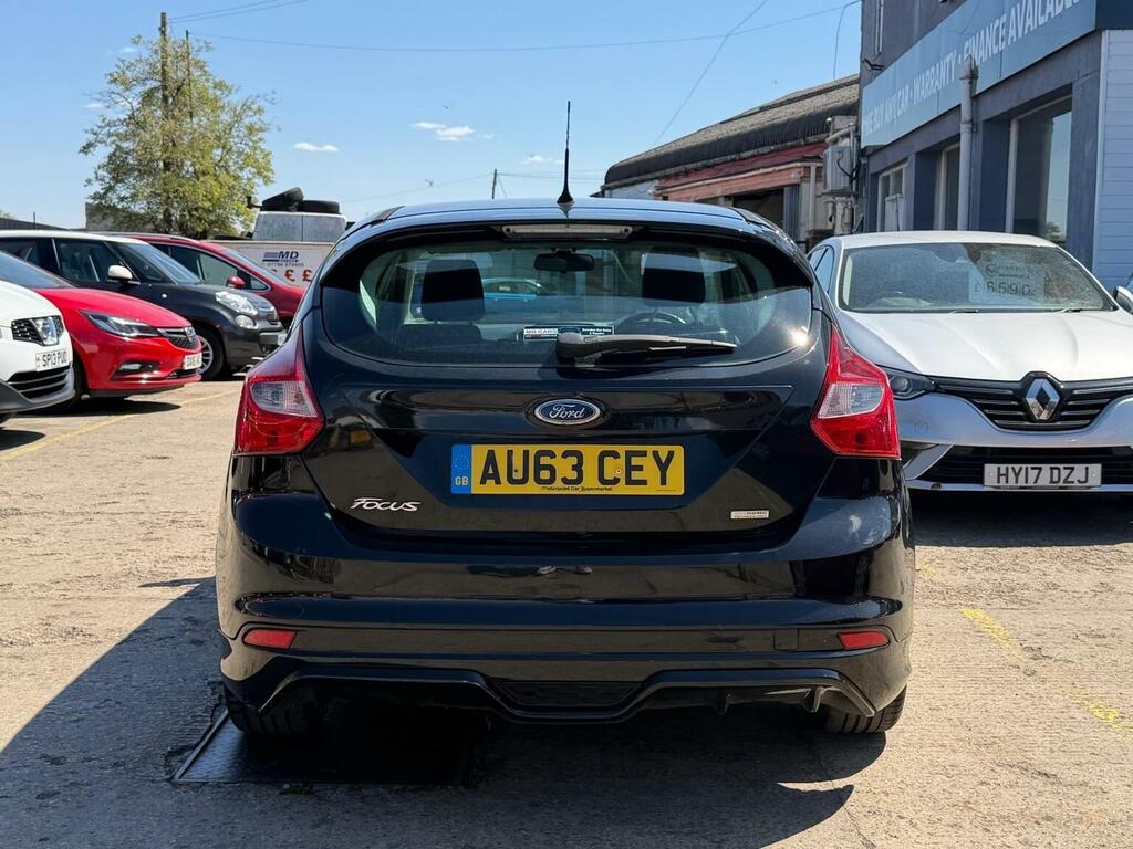 Ford Focus 1.6 Tdci Zetec S Euro 5 Ss AU63CEY Black #4
