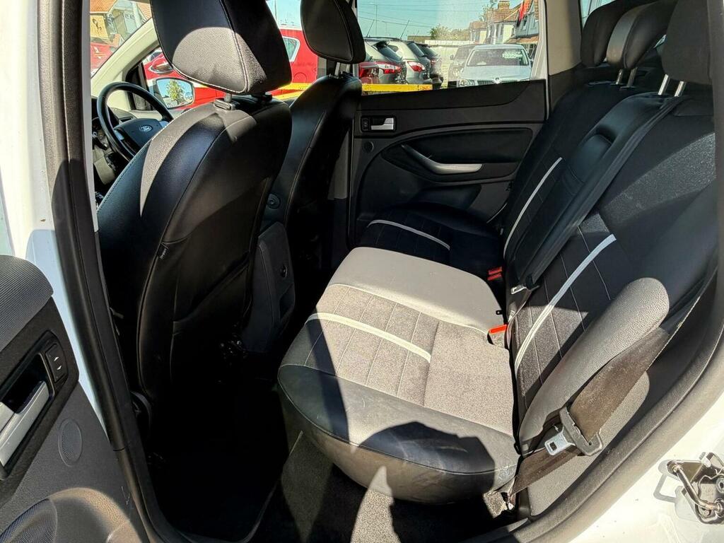 Ford Kuga Suv 2.0 Tdci Zetec 2Wd Euro 5 201212 Black #13