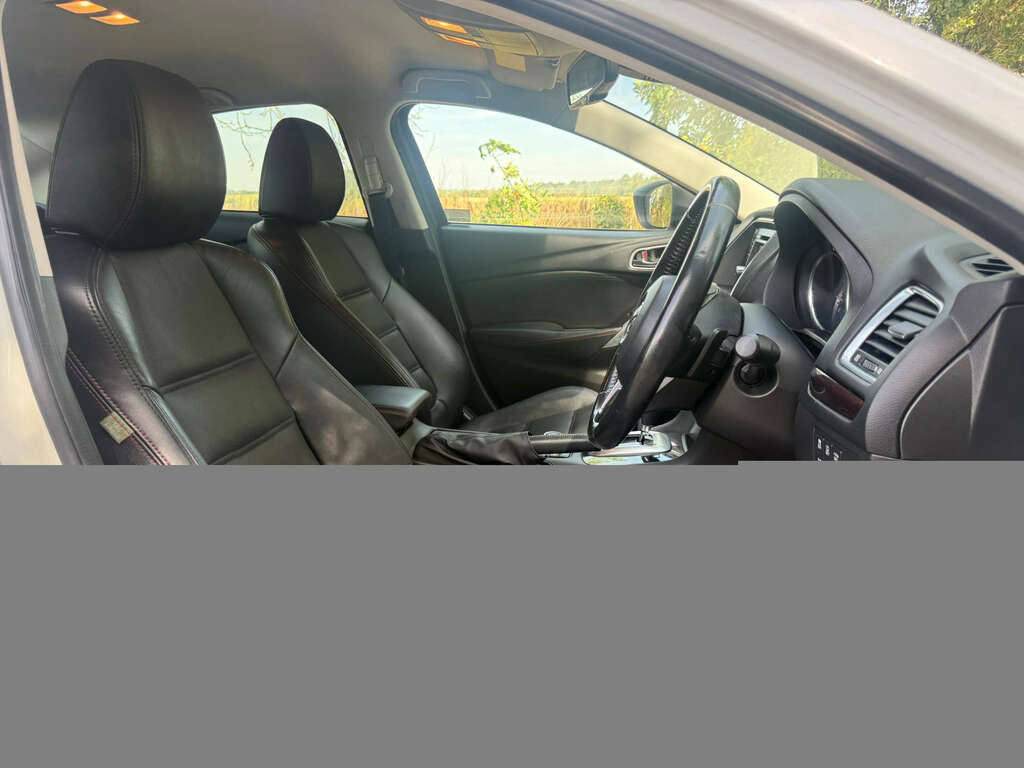 Mazda 6 2.2 Mazda6 Sport Nav D White