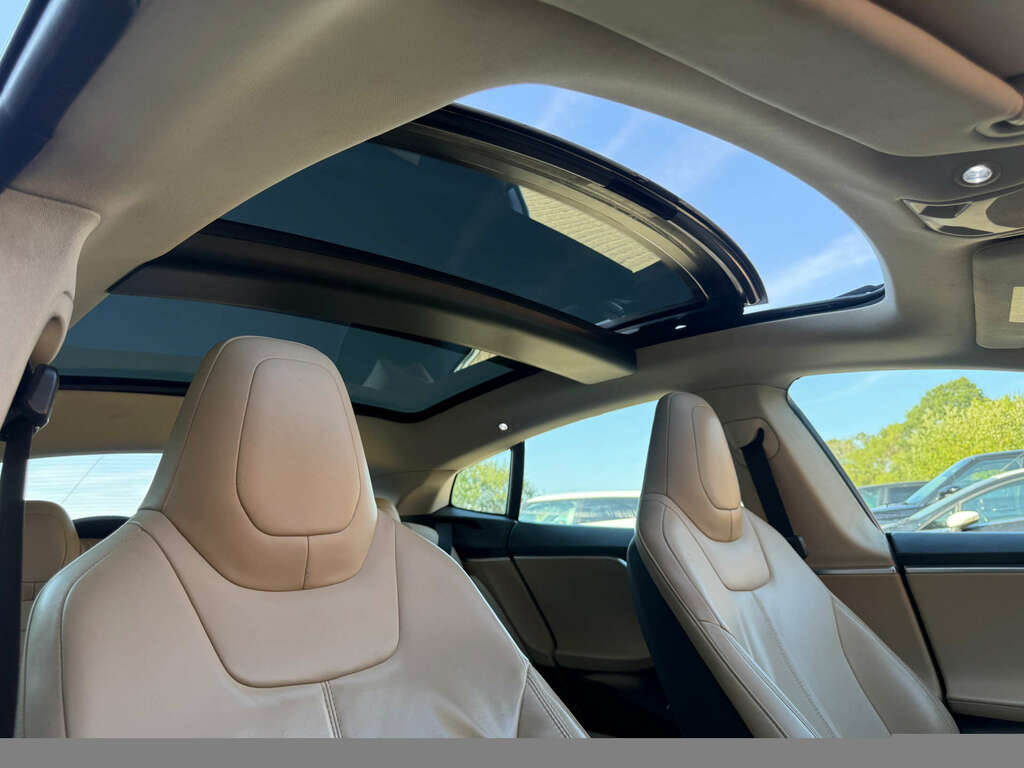 Tesla Model S 85 Auto 5dr Black #3