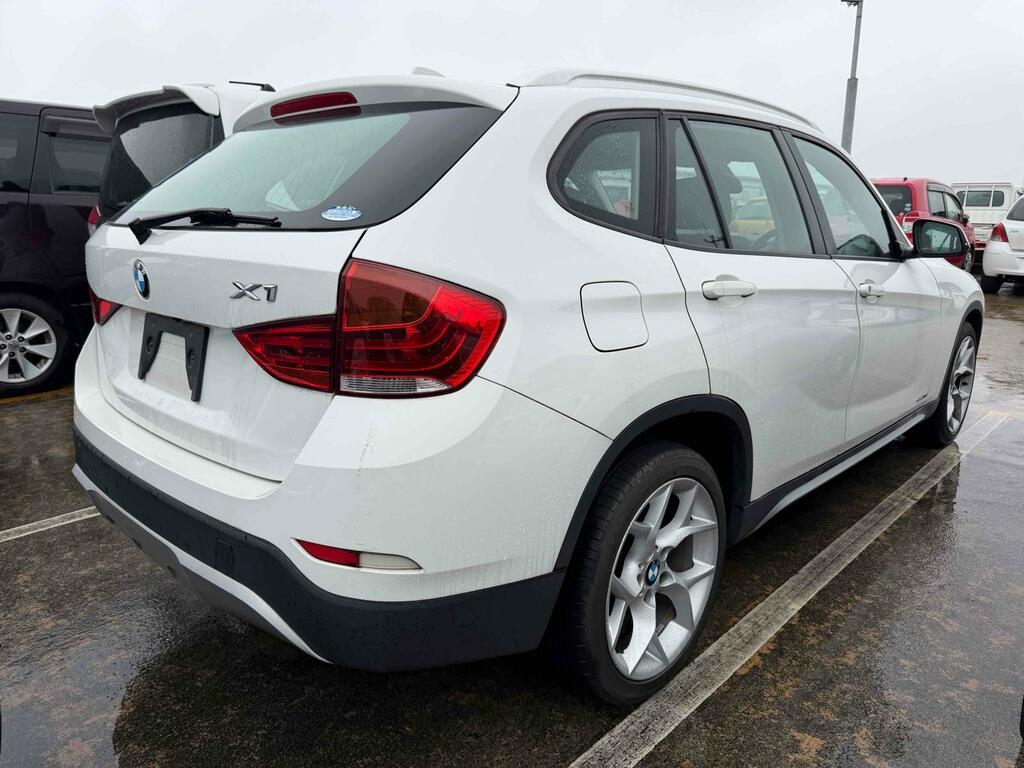 BMW X1 Xline White #2