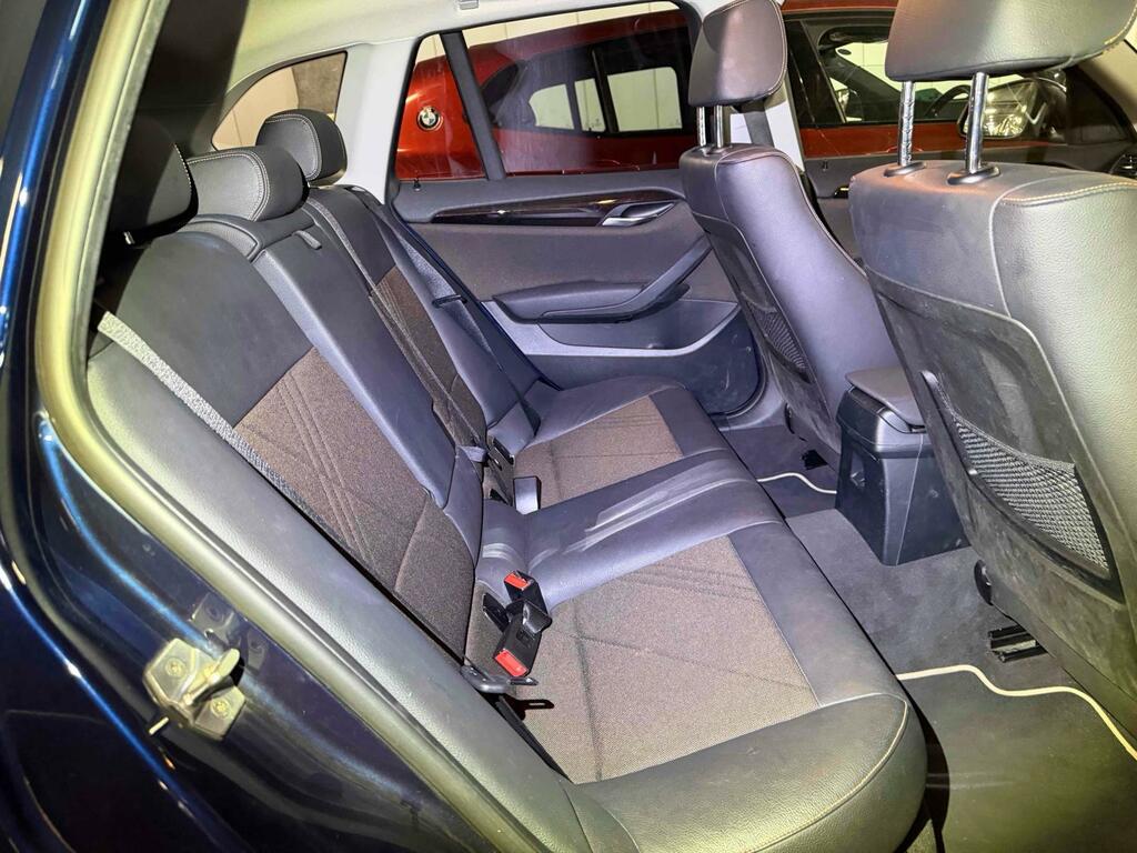 BMW X1 Xline Blue #3