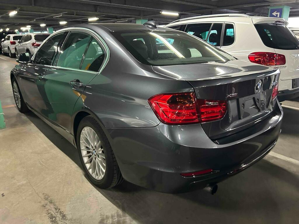 BMW 3 Series 320D Xdrive Se Touring Silver #2