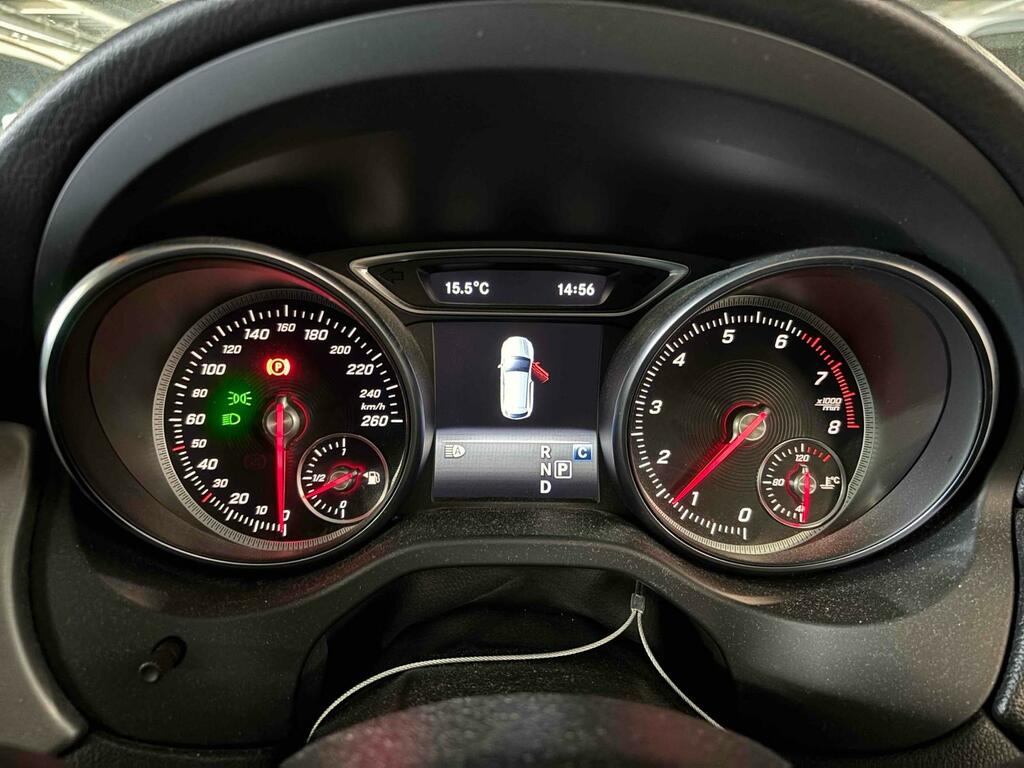 Mercedes-Benz CLA Class Amg Line Black #3