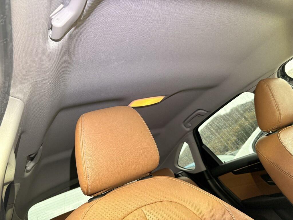 BMW 2 Series Active Tourer Luxury Black #2