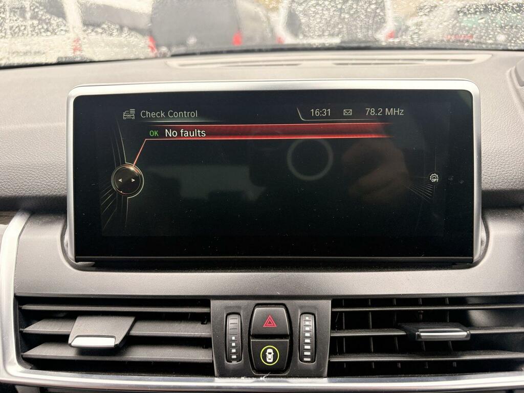 BMW 2 Series Active Tourer Luxury Black #6